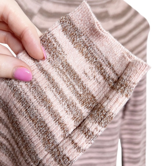 New with Tag Wild Fable Women Cold Shoulder Neutral Space Dye Turtleneck Sweater - Picture 12 of 16